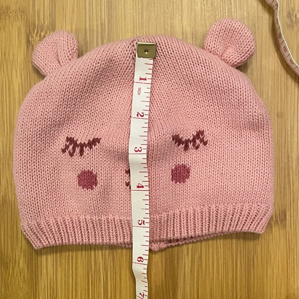 Gap & Osh Kosh Baby Hats Adorable! (Lot of 2)